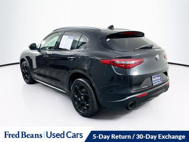 Used 2018 Alfa Romeo Stelvio Ti Sport AWD/4WD image 6