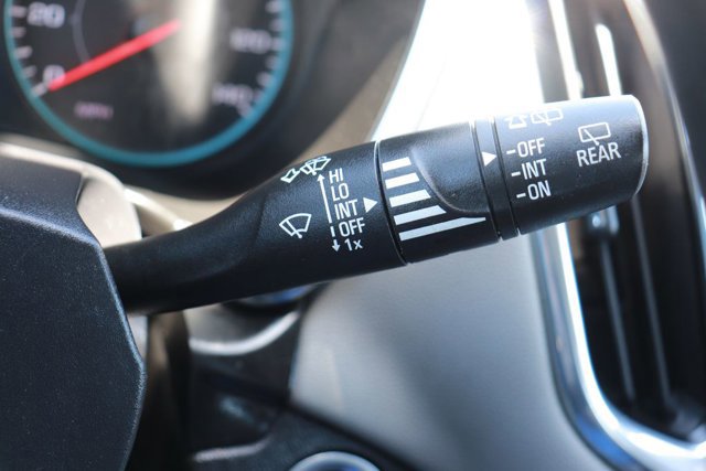 Used 2020 Chevrolet Equinox LS FWD image 21