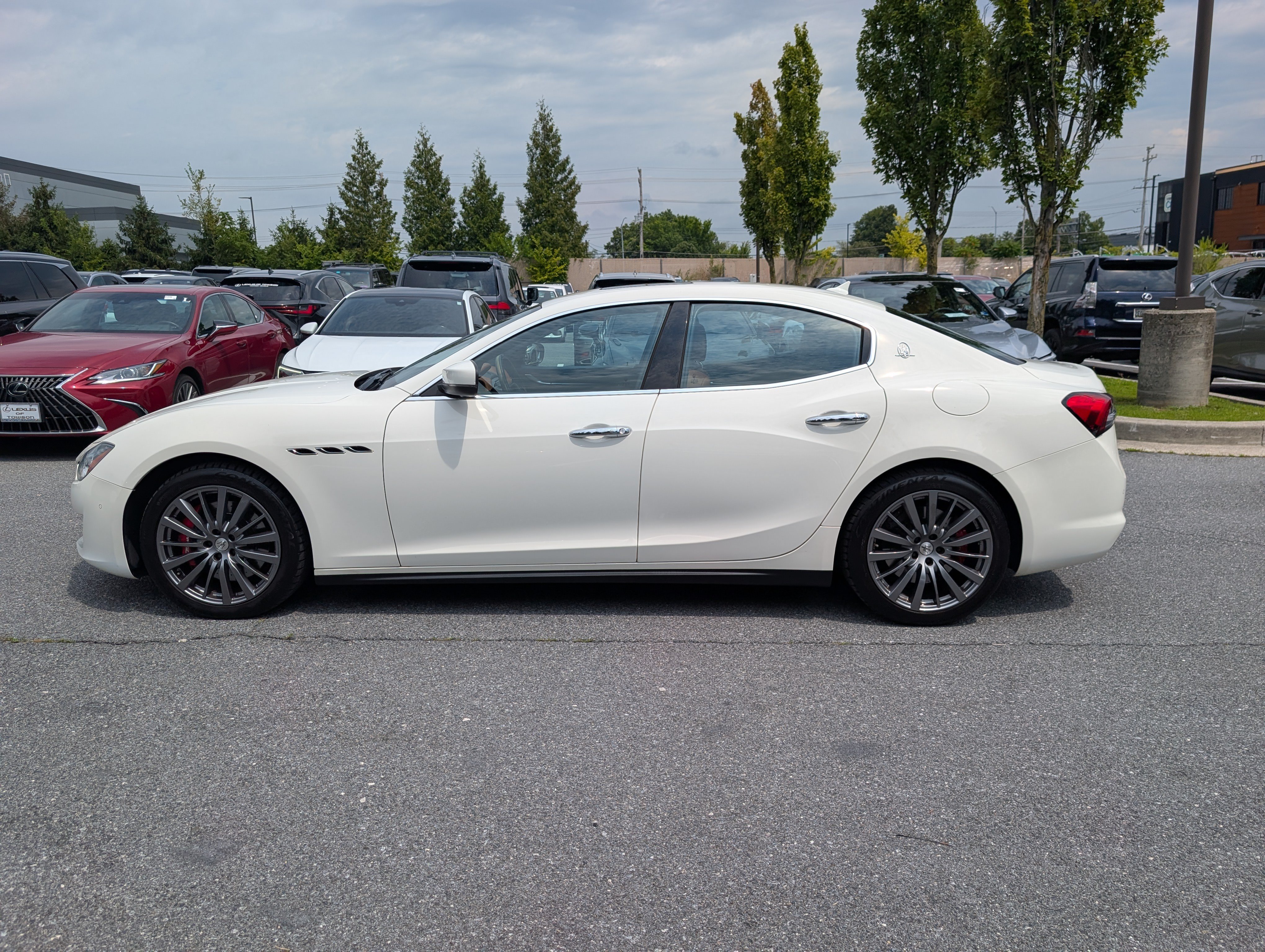 Used 2021 Maserati Ghibli S Q4 AWD/4WD image 6