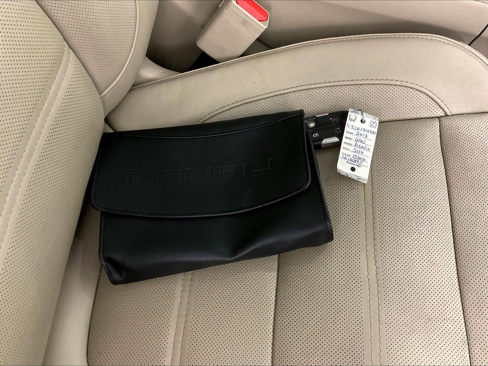 Used 2018 GMC Acadia Denali w/ LPO, Floor Liner Package AWD/4WD image 36