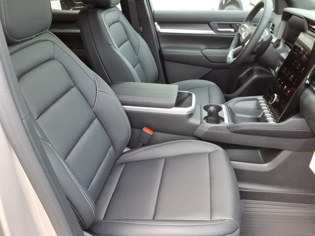 New 2027 GMC Terrain Elevation w/ Elevation Premium Package AWD/4WD image 23