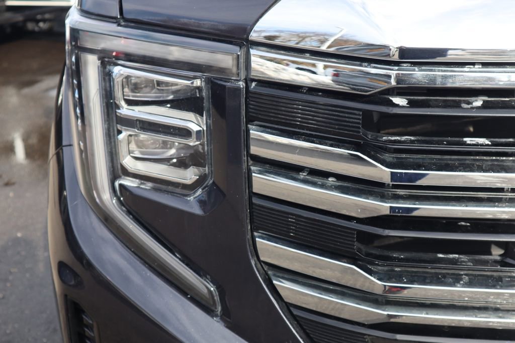 Certified 2025 GMC Sierra 1500 SLT image 8