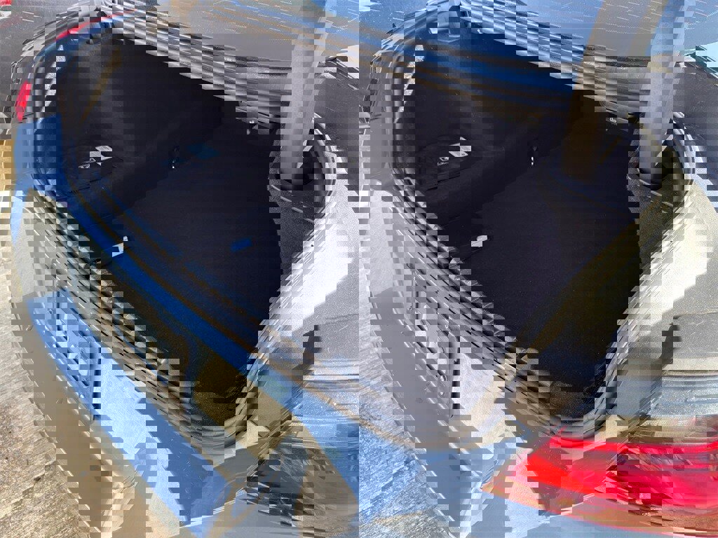 Used 2019 BMW M850i xDrive Coupe image 28