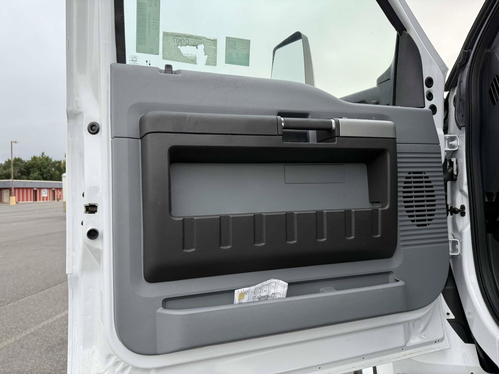 New 2025 Ford F750 2WD Regular Cab Super Duty image 8