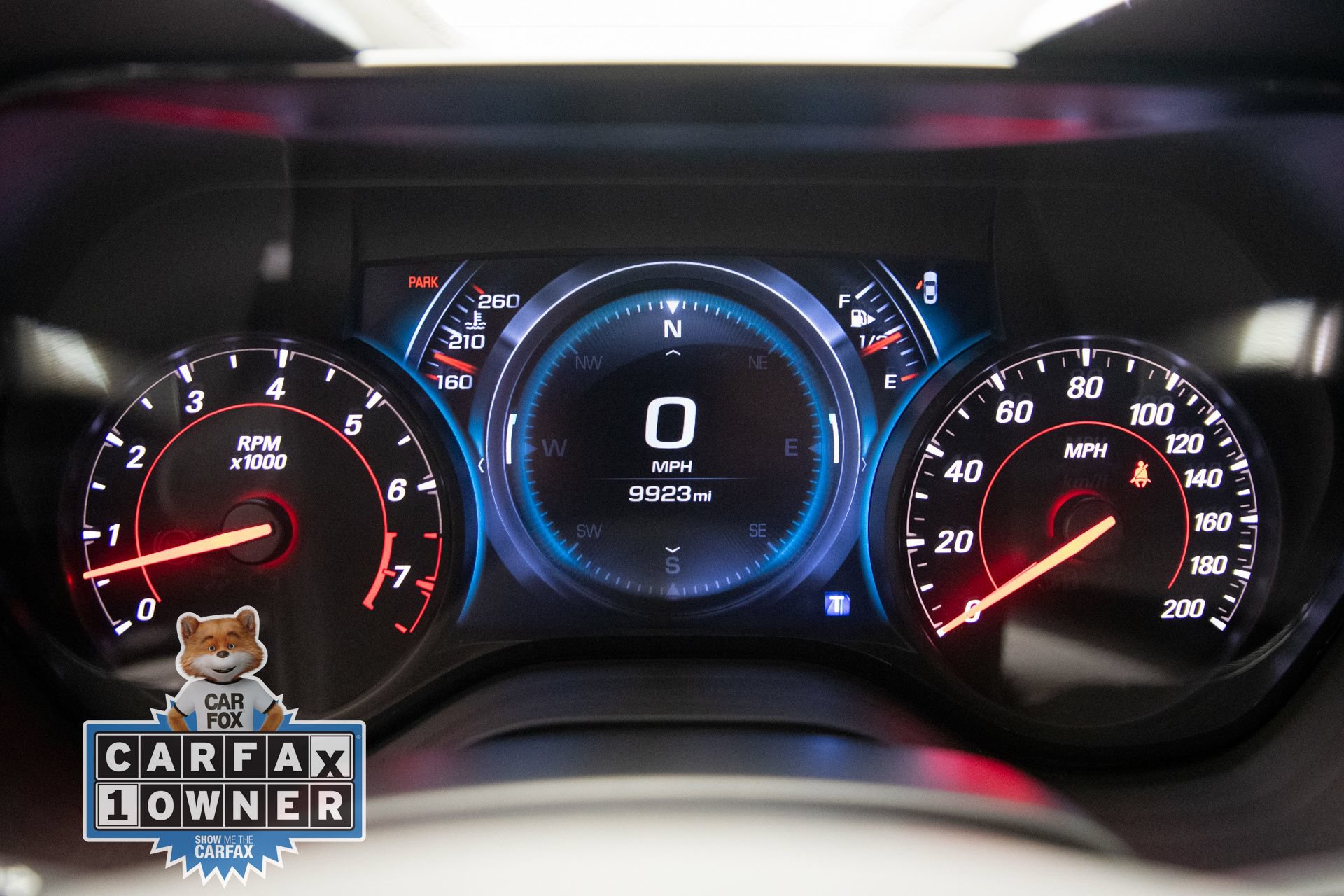 Used 2018 Chevrolet Camaro SS RWD image 20