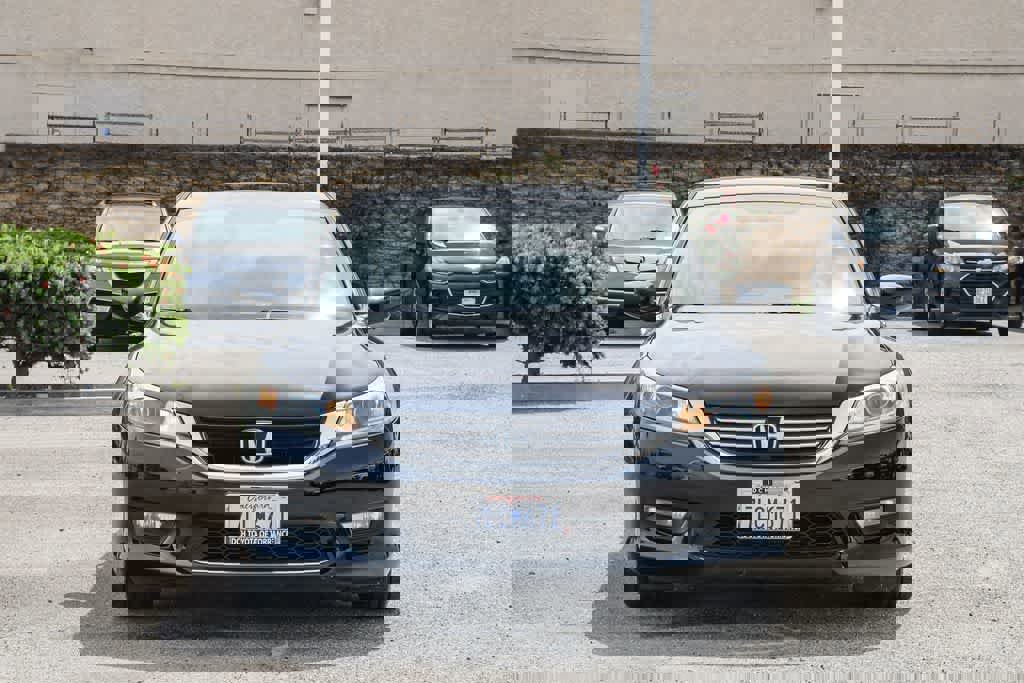 Used 2015 Honda Accord Sport video 2