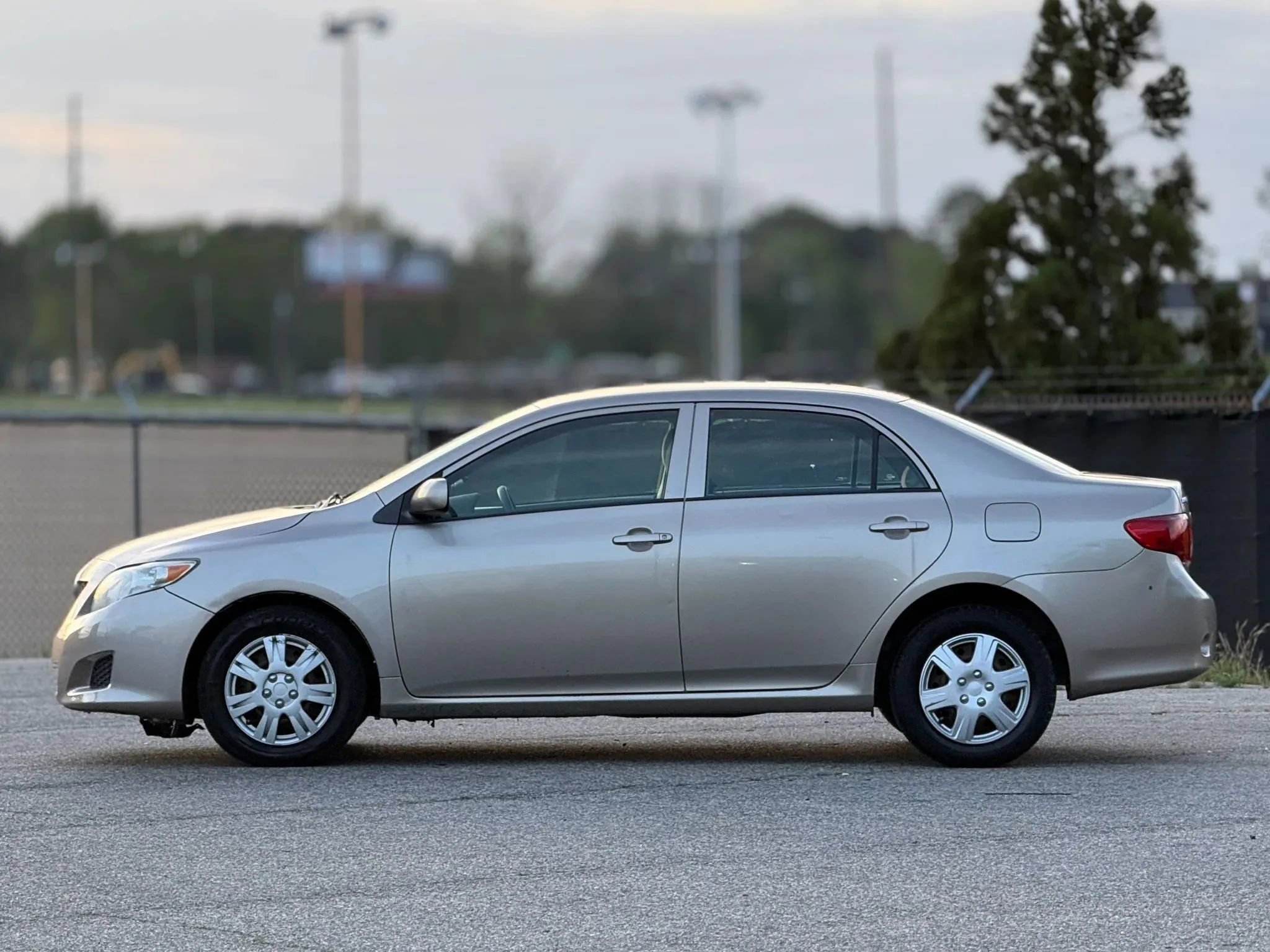 Used 2009 Toyota Corolla LE image 8
