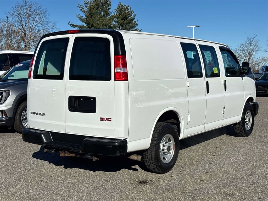 Used 2019 GMC Savana 2500 w/ Enhanced Convenience Package image 3