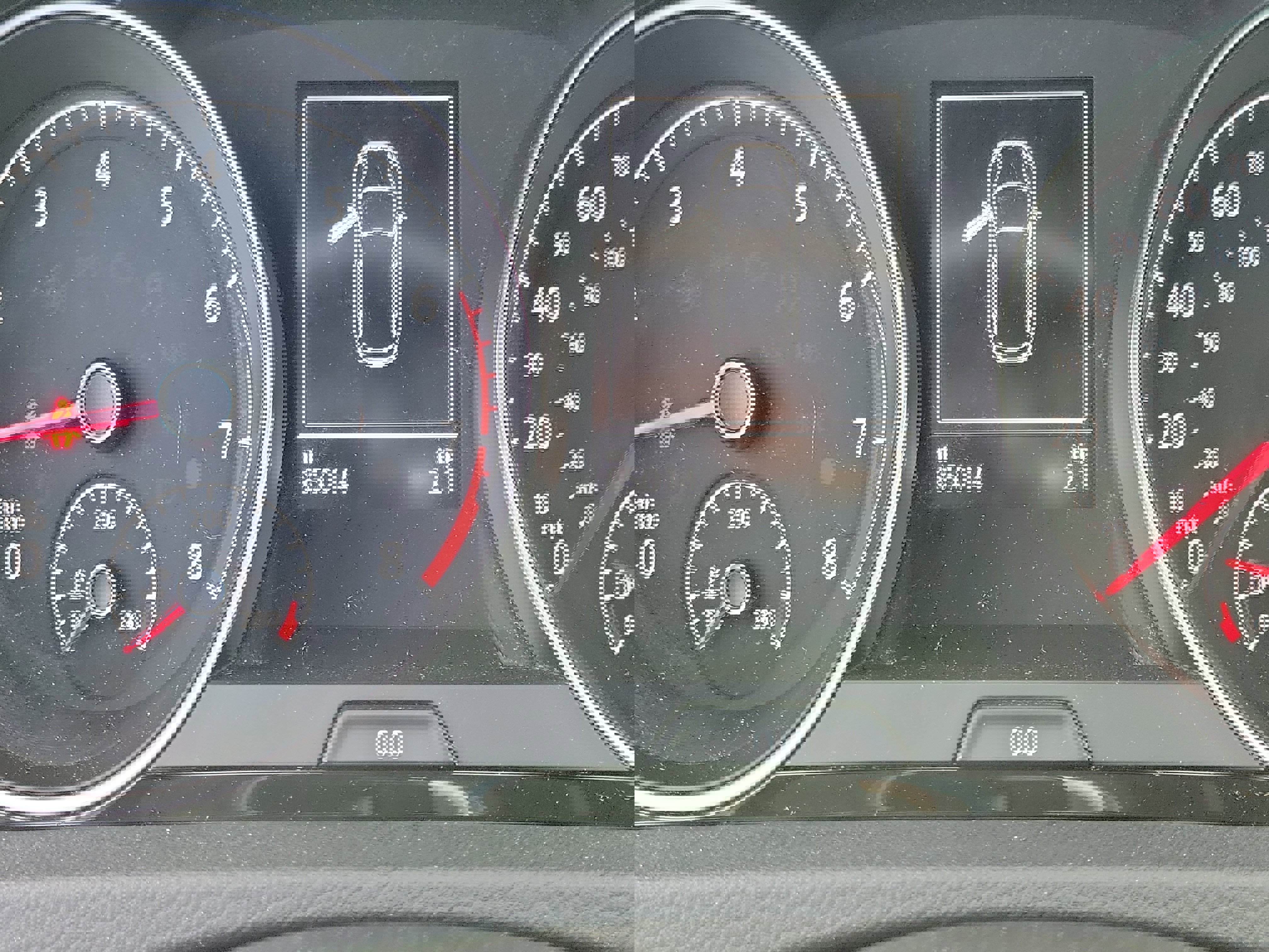 Used 2018 Volkswagen Golf SEL image 25