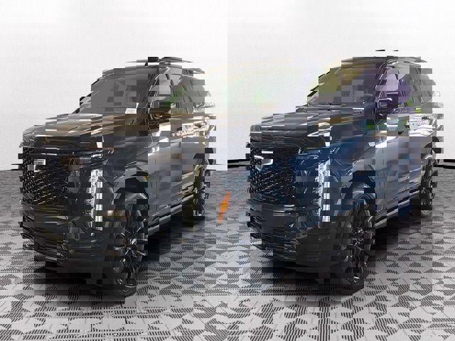 Certified 2026 Cadillac Escalade Platinum Sport w/ LPO, ONYX Package AWD/4WD image 3