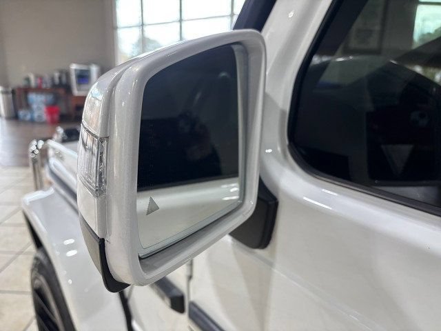 Used 2015 Mercedes-Benz G 63 AMG 4MATIC image 7