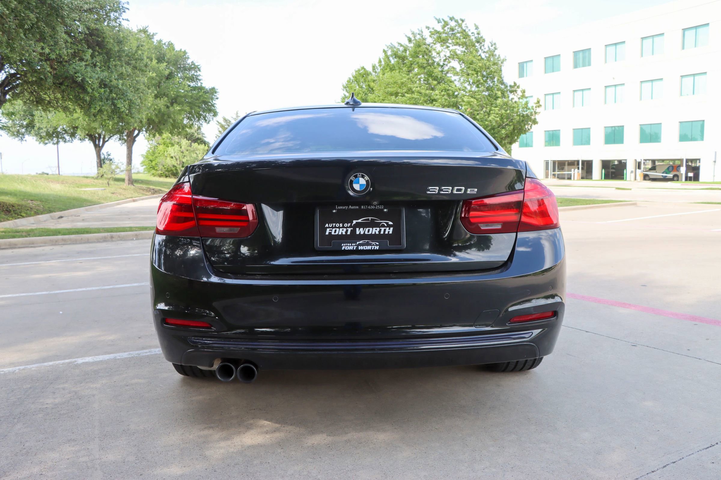 Used 2018 BMW 330e RWD image 6