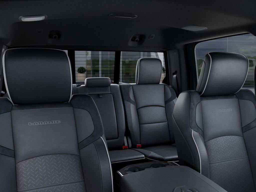 New 2026 RAM 2500 Laramie AWD/4WD image 26