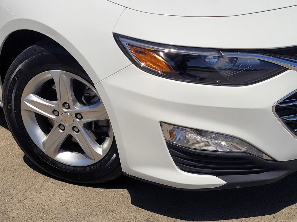 Used 2022 Chevrolet Malibu LT image 13