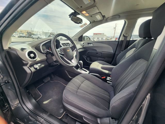 Used 2019 Chevrolet Sonic LT FWD image 12