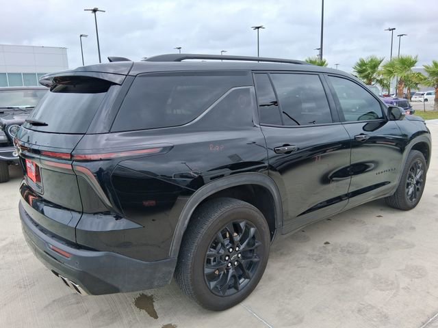 Used 2025 Chevrolet Traverse LT w/ Midnight/Sport Edition image 7