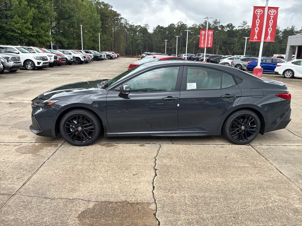 New 2026 Toyota Camry SE FWD image 2