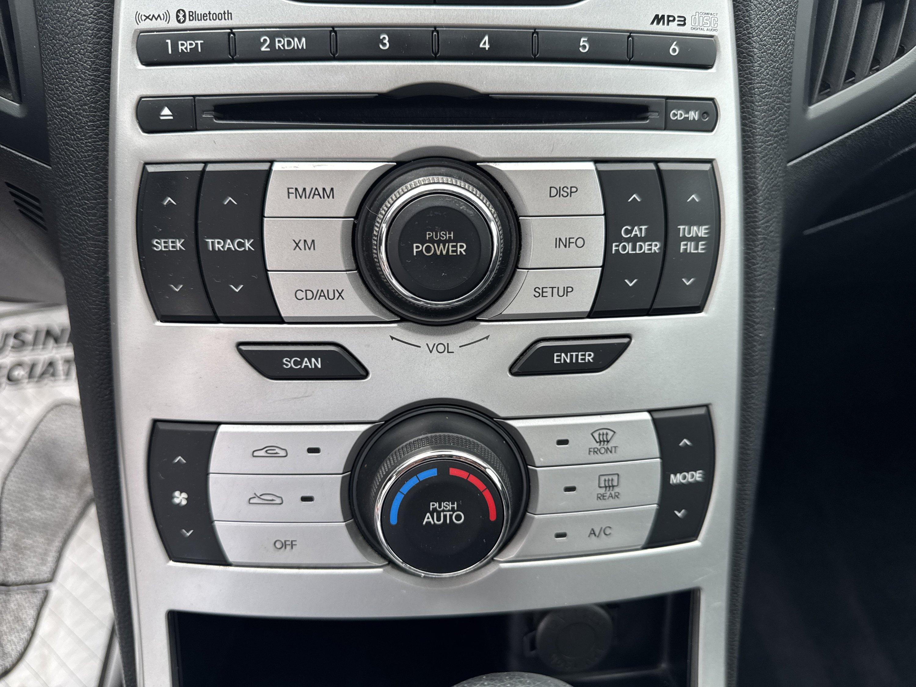 Used 2010 Hyundai Genesis 3.8 RWD image 15