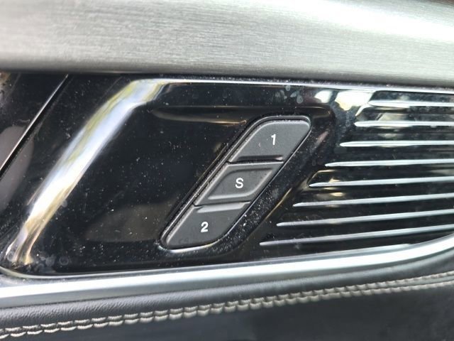 Used 2024 Jeep Wagoneer Series II w/ Convenience Group I AWD/4WD image 26