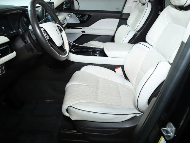 Used 2023 Lincoln Aviator Black Label image 22