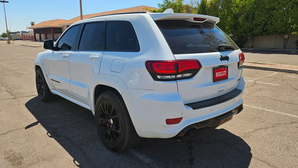 Used 2016 Jeep Grand Cherokee SRT AWD/4WD image 8