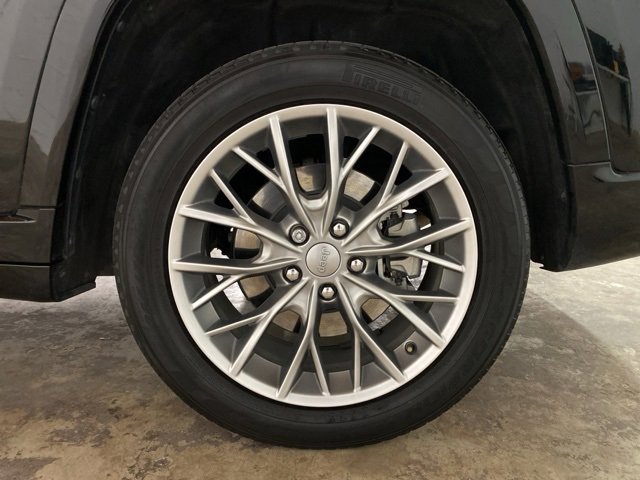 Used 2022 Jeep Grand Cherokee Summit image 29