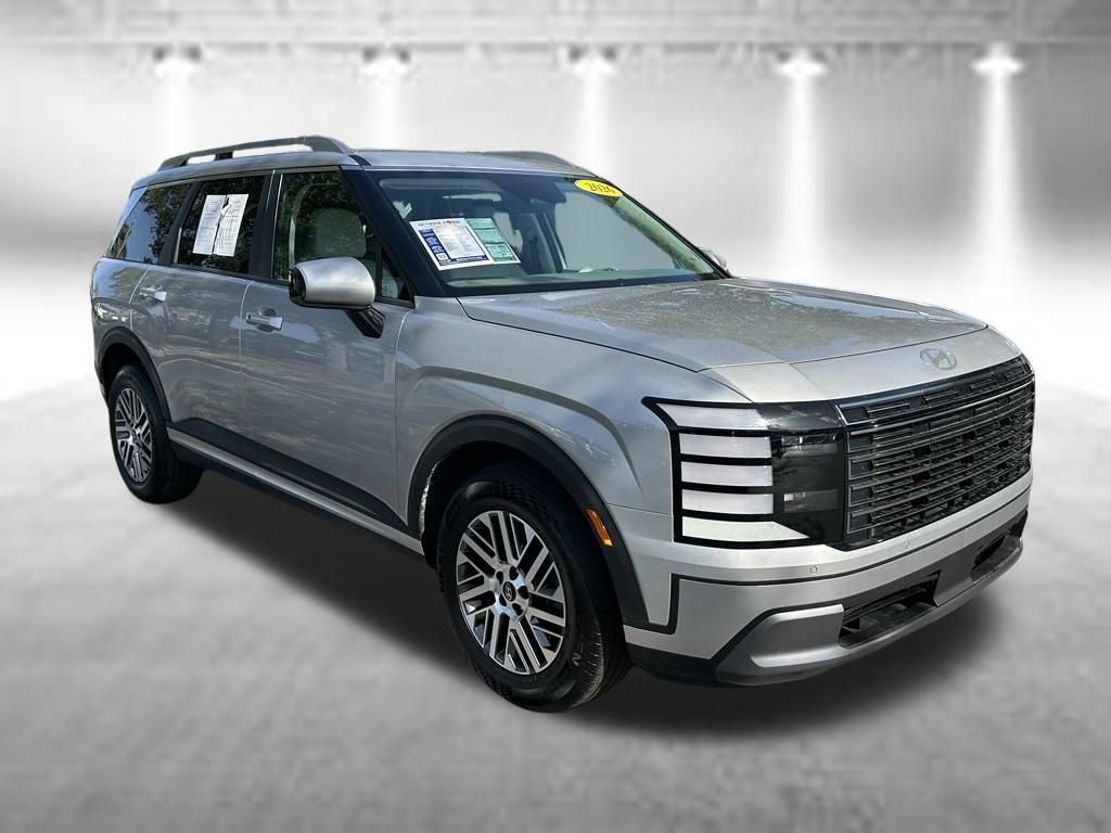 Used 2026 Hyundai Palisade SEL FWD image 3