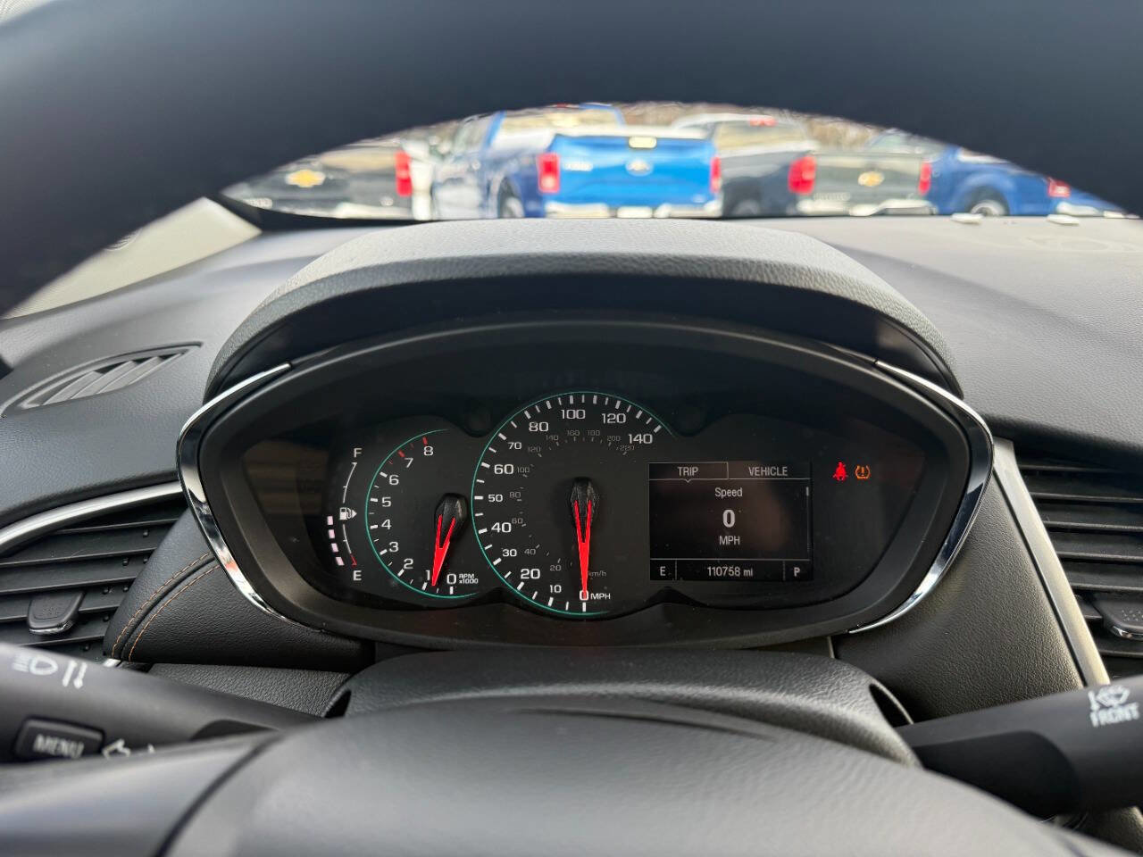 Used 2017 Chevrolet Trax LT w/ LT Convenience Package image 4