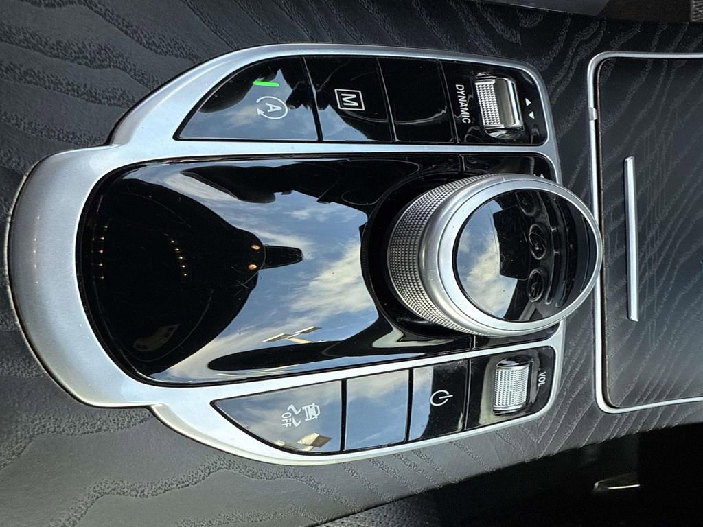 Used 2018 Mercedes-Benz GLC 300 image 33