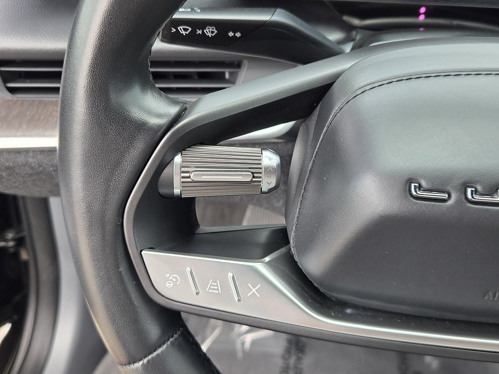 Used 2024 Lucid Air Touring AWD/4WD image 14