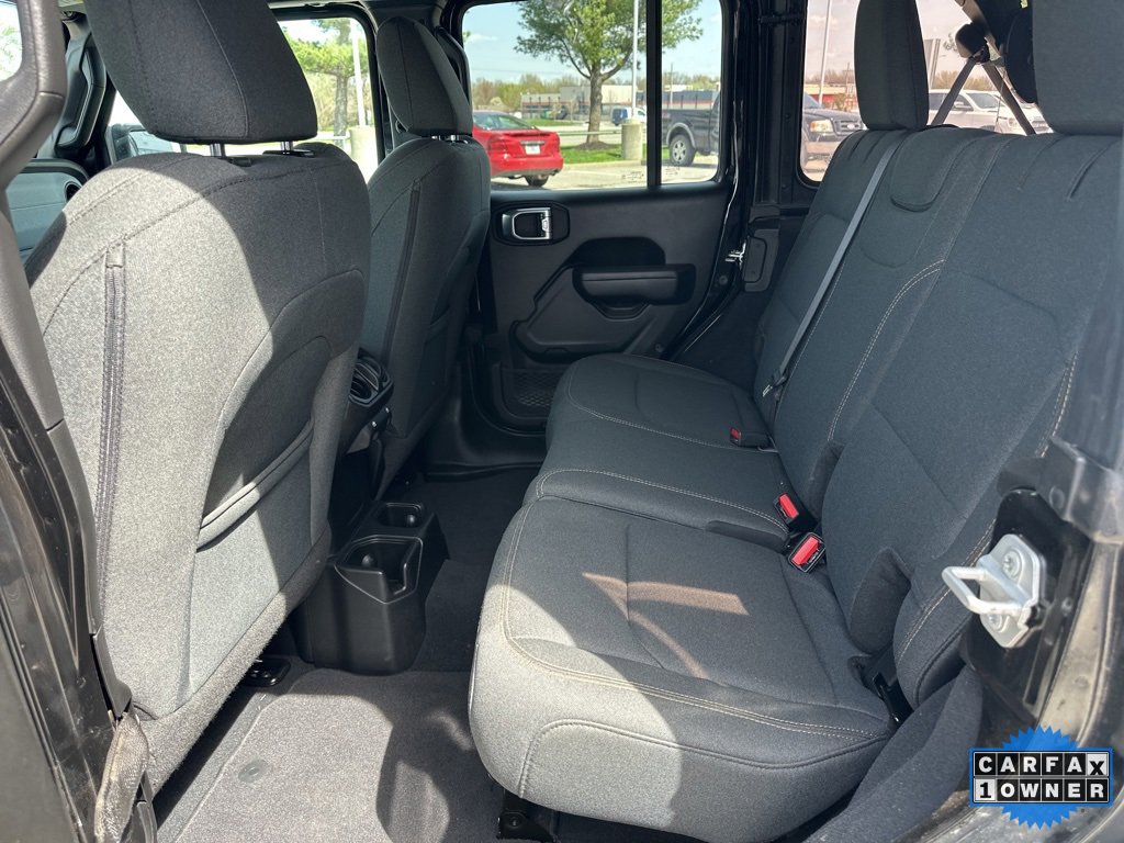 Used 2024 Jeep Wrangler Sport S image 4