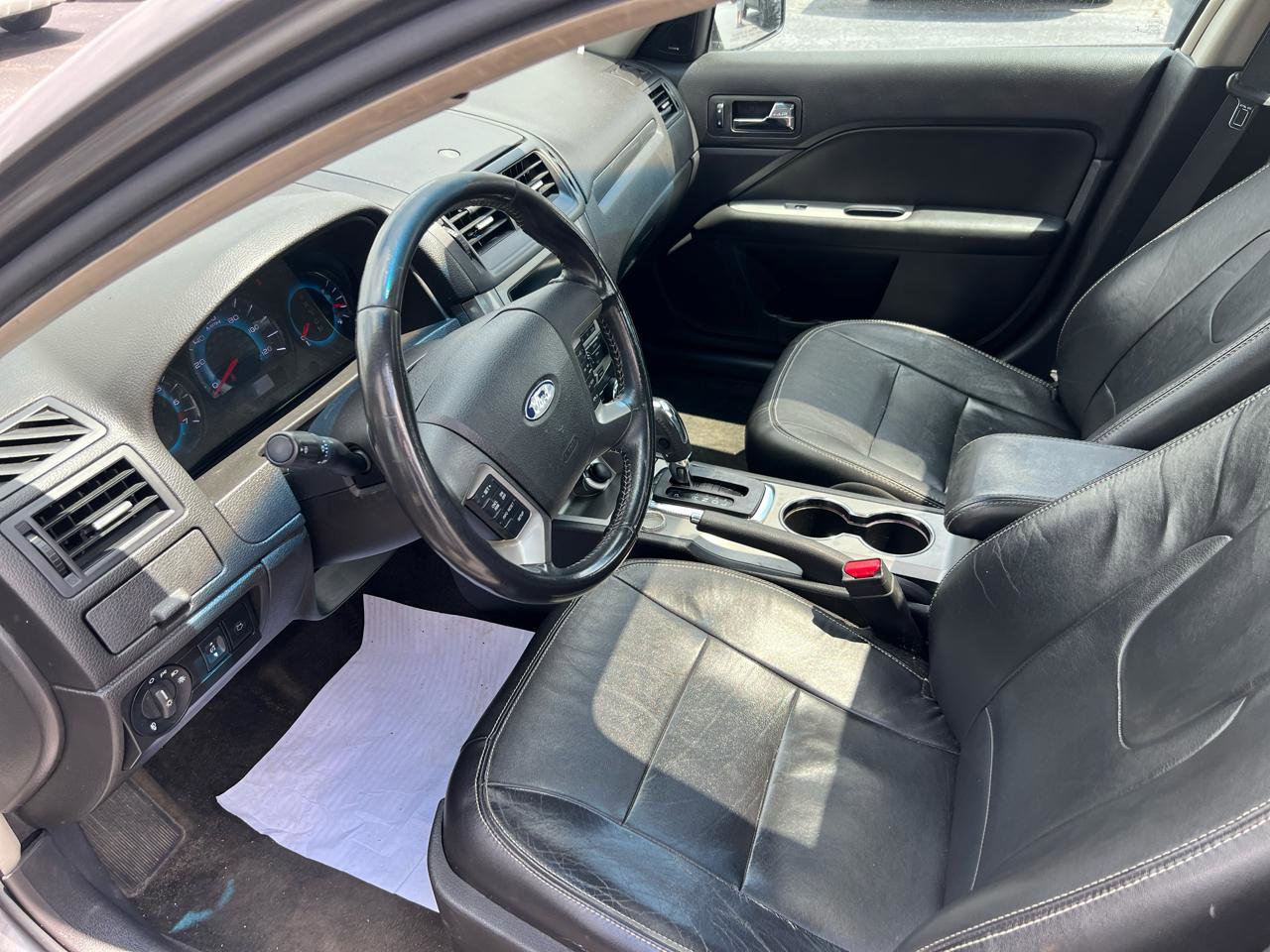 Used 2012 Ford Fusion SEL FWD image 16