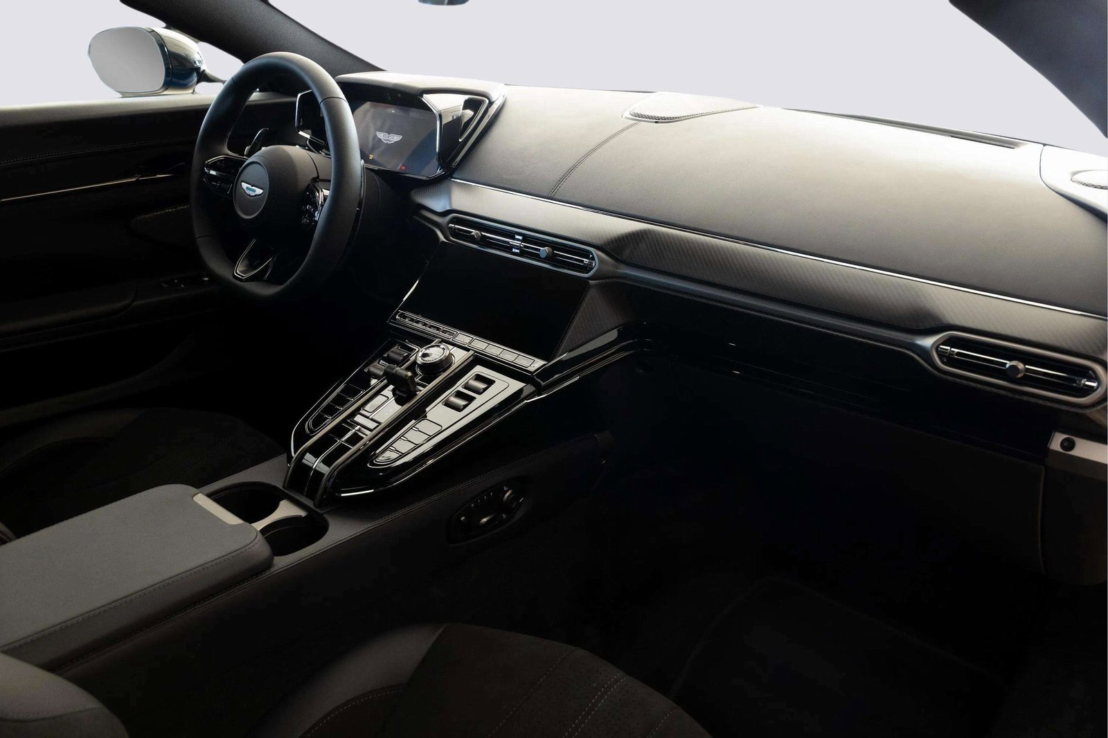 New 2026 Aston Martin V8 Vantage Coupe image 34