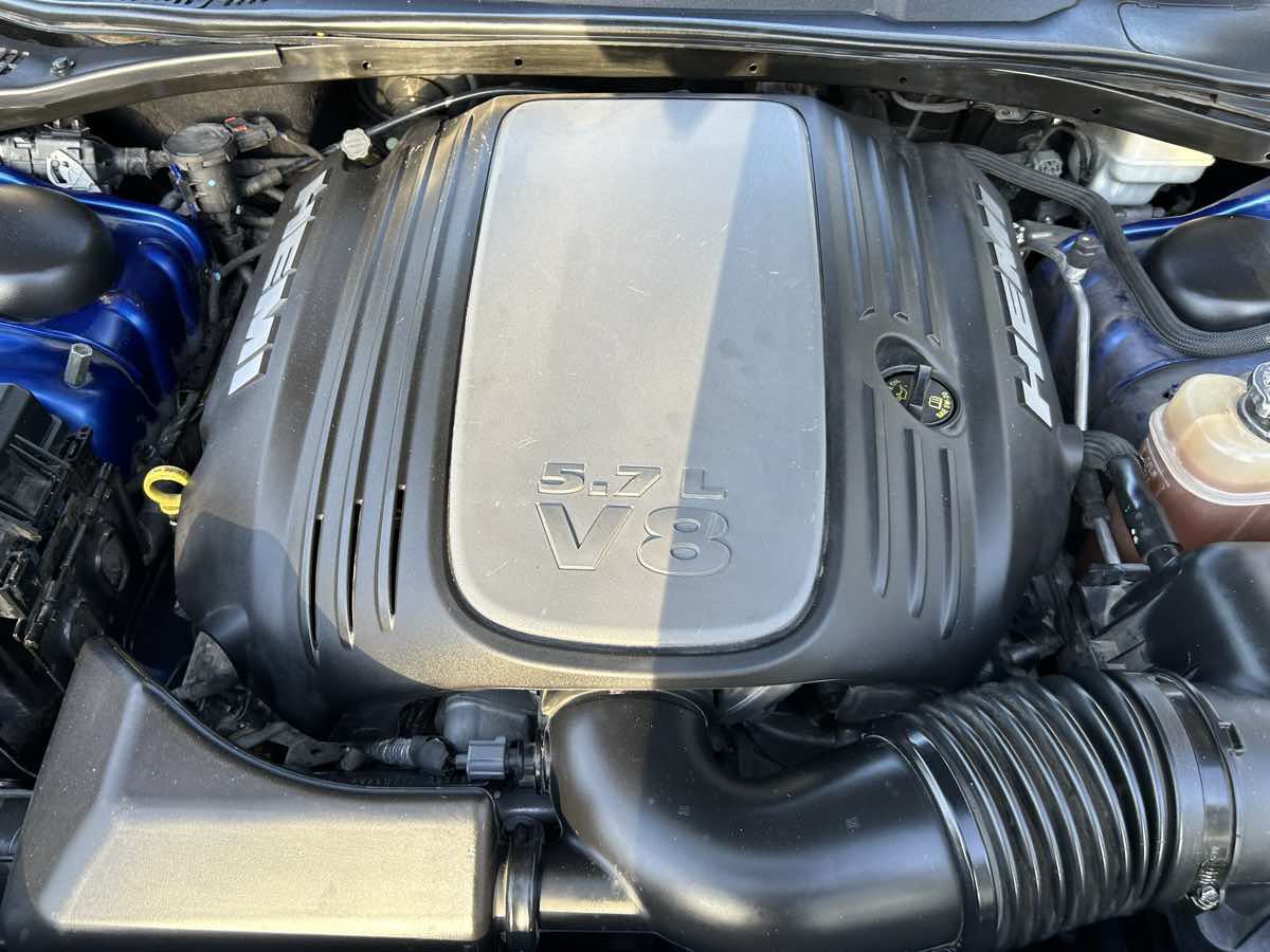Used 2012 Dodge Challenger R/T Plus RWD image 12