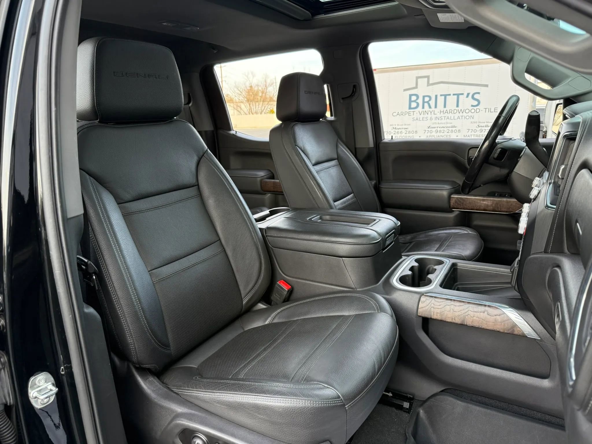 Used 2021 GMC Sierra 1500 Denali w/ Denali Ultimate Package image 27