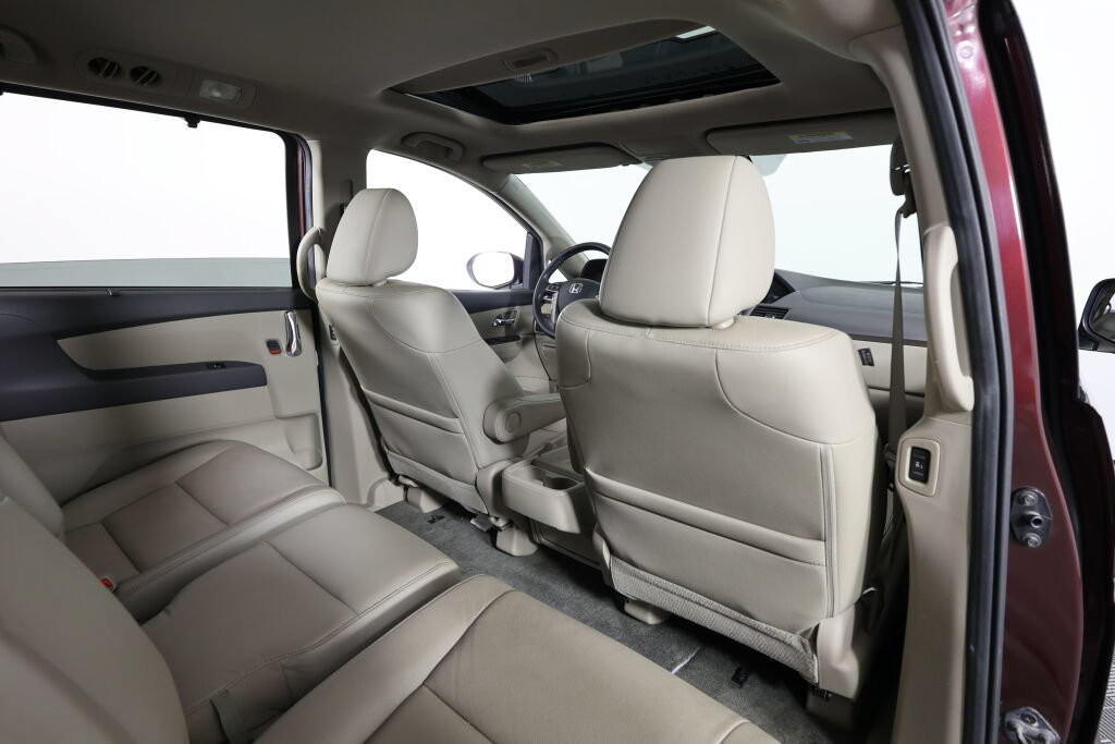 Used 2014 Honda Odyssey EX-L image 19