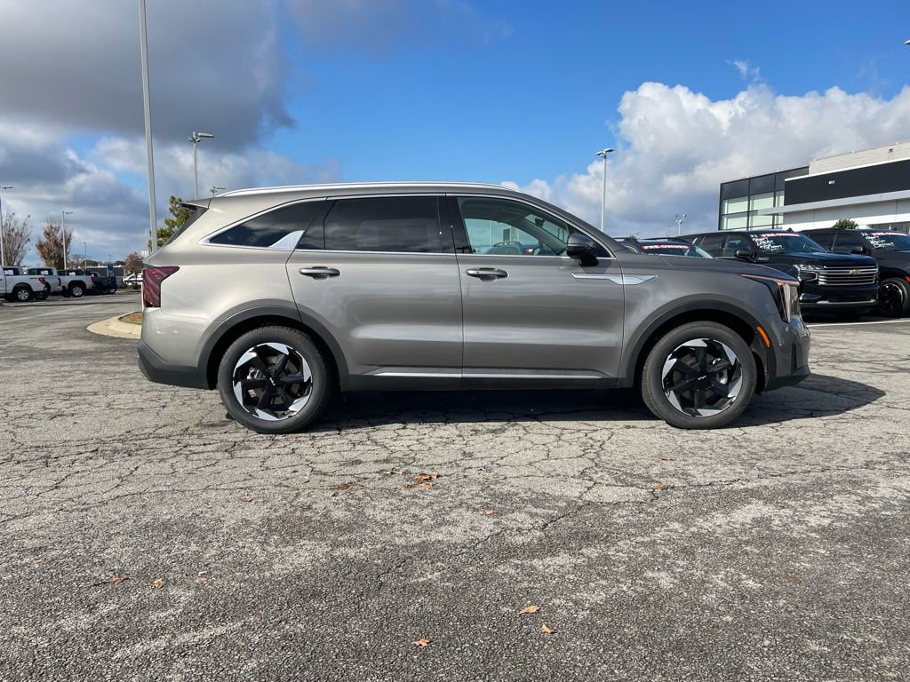 New 2026 Kia Sorento EX w/ EX Premium Package AWD/4WD image 9