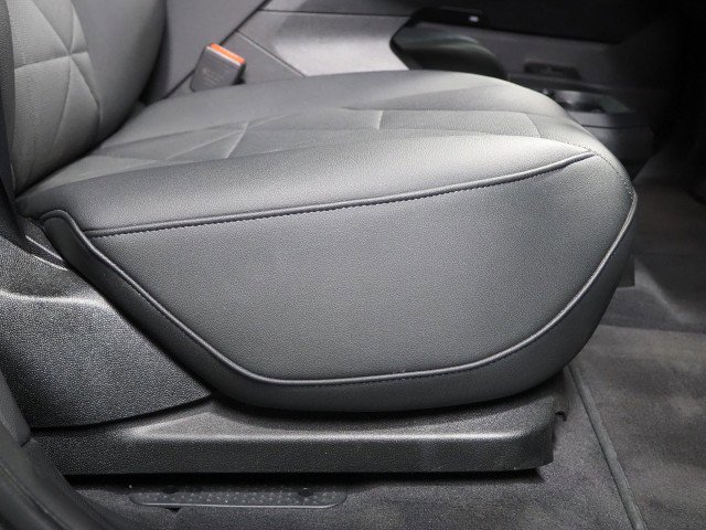 Used 2024 BMW iX xDrive50 w/ Premium Package image 86