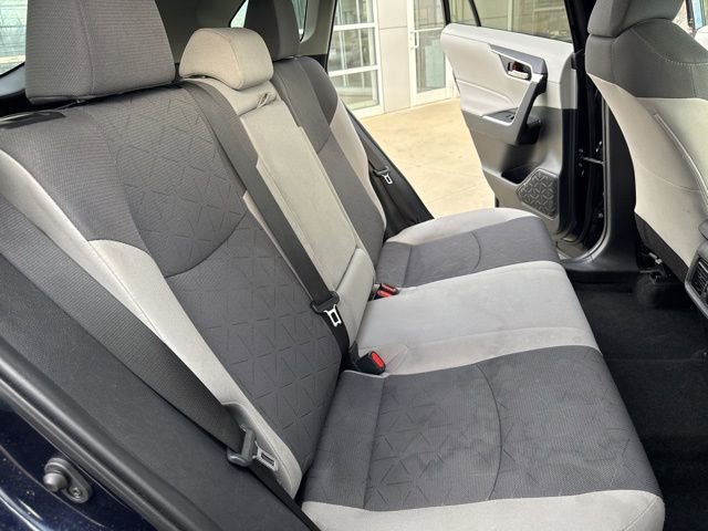 Used 2024 Toyota RAV4 XLE image 31