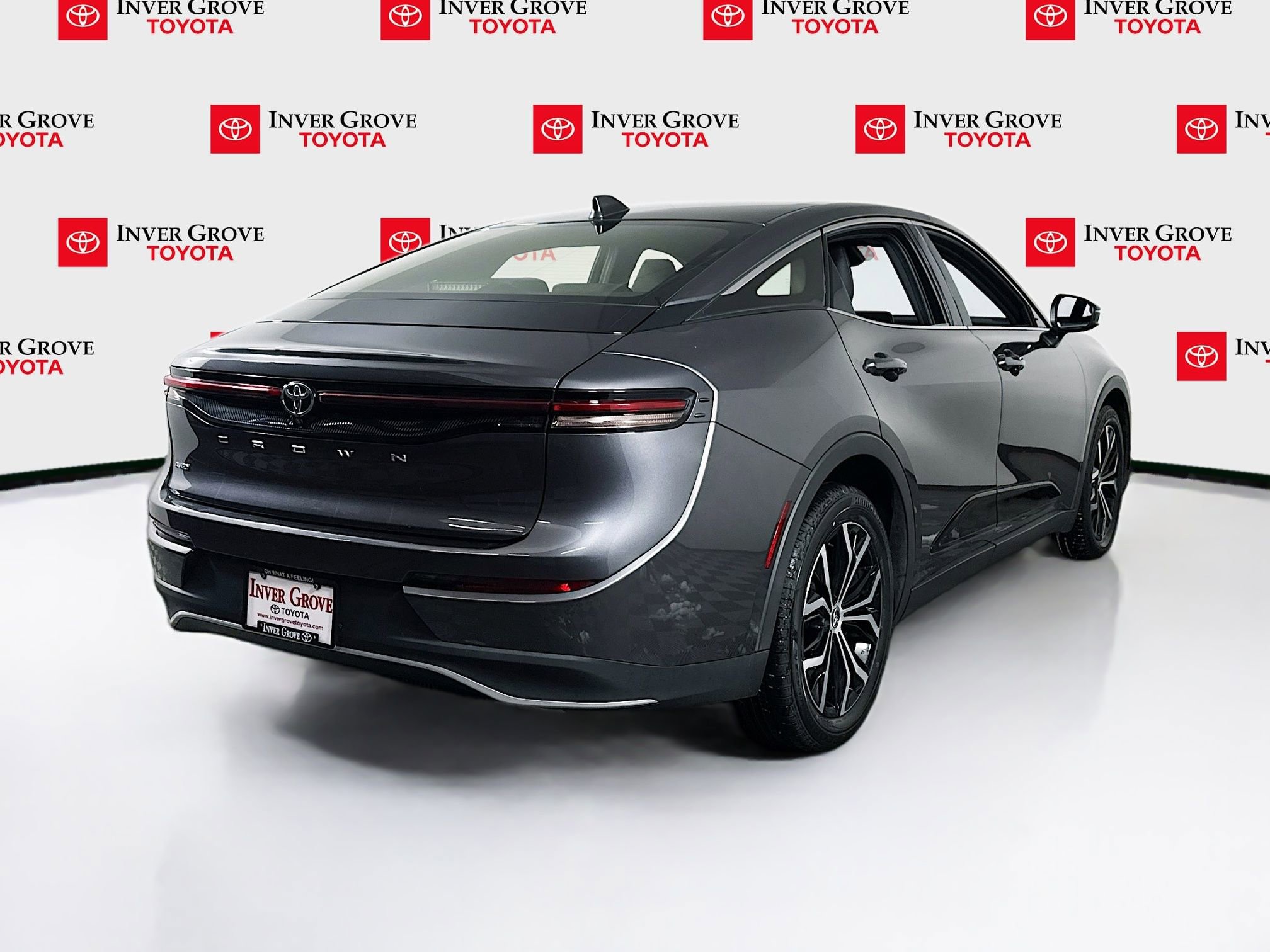 Certified 2023 Toyota Crown XLE image 7