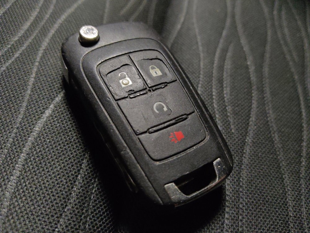 Used 2016 Buick Encore Sport Touring image 32