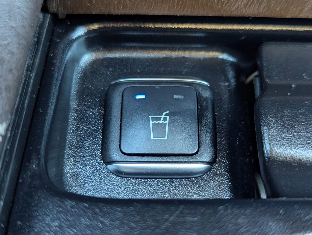 Used 2019 Mercedes-Benz GLS 550 4MATIC image 25