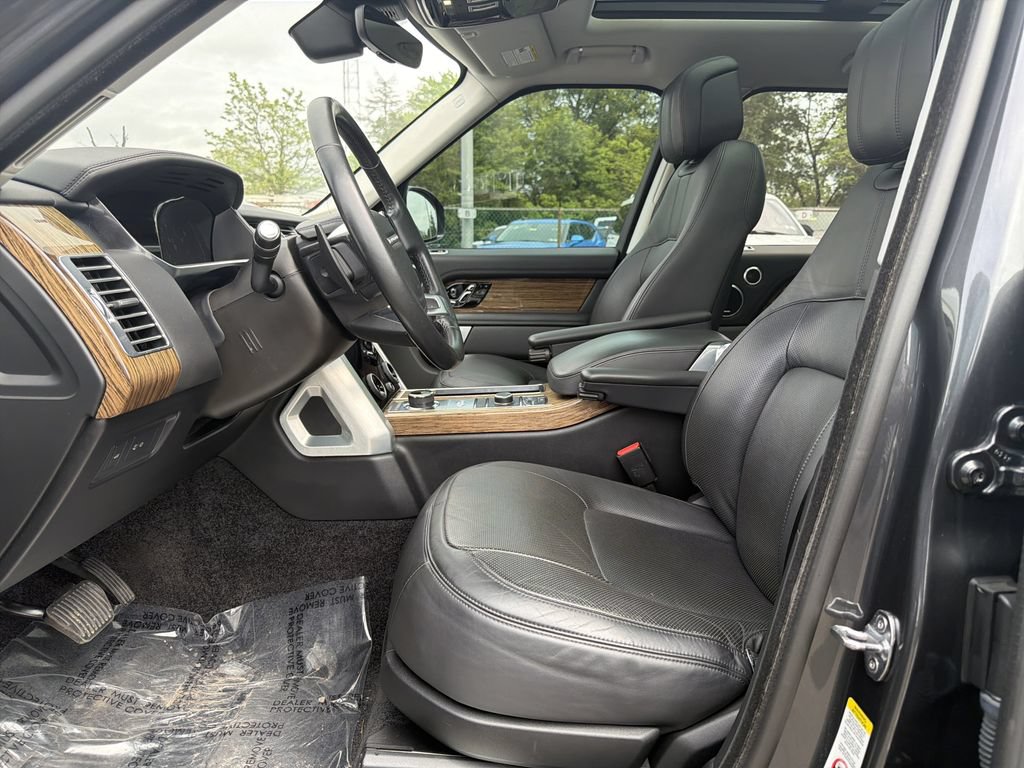 Used 2019 Land Rover Range Rover Supercharged AWD/4WD image 12