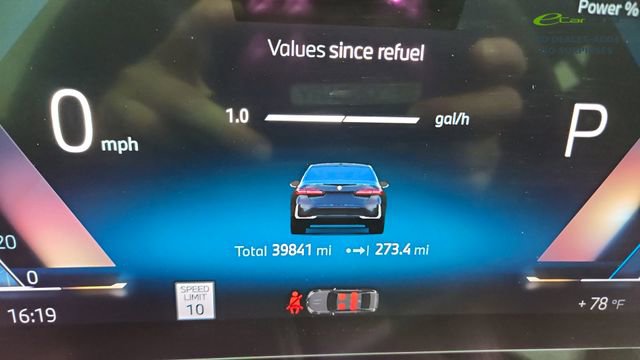 Used 2024 BMW 530i image 38