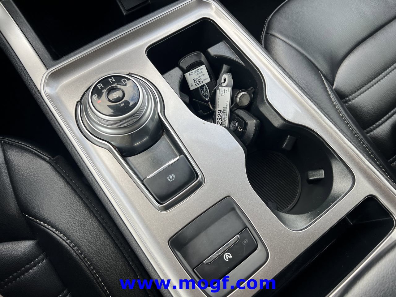 Certified 2024 Ford Edge SEL image 11