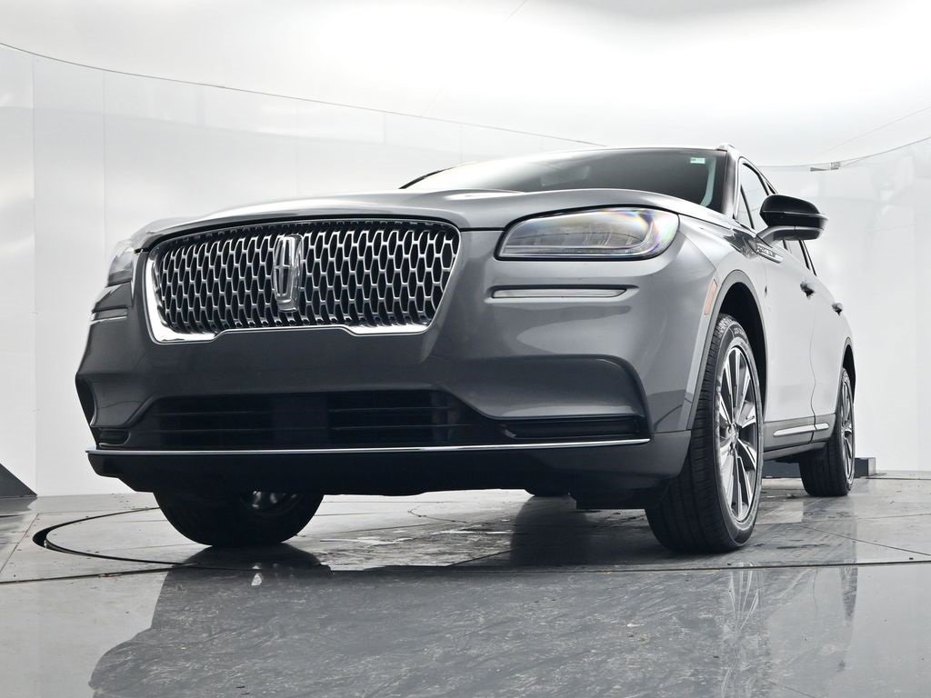 Used 2022 Lincoln Corsair Reserve image 48