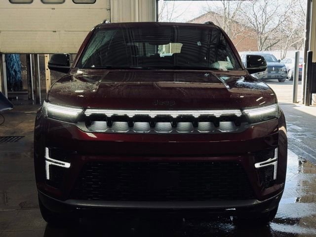 New 2026 Jeep Grand Wagoneer Limited w/ Premium Group II image 2