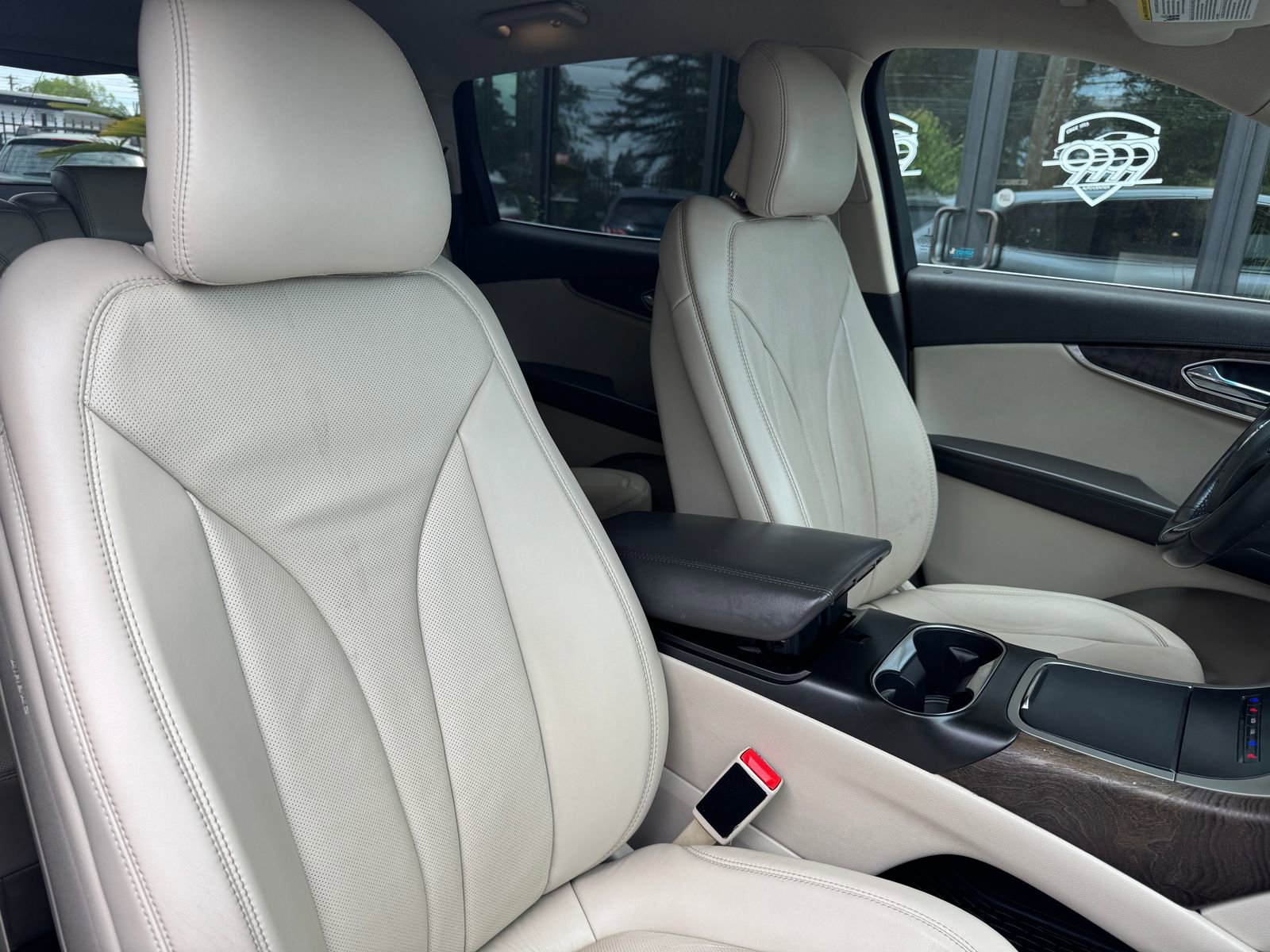 Used 2016 Lincoln MKX Reserve w/ Technology Package AWD/4WD image 25