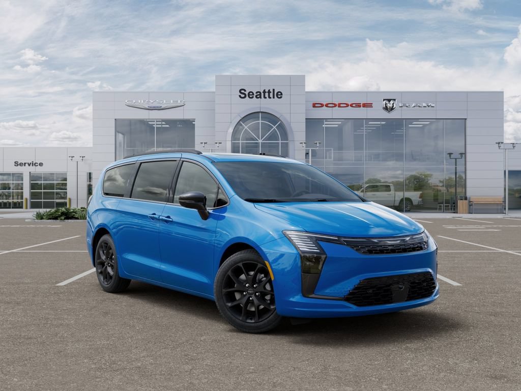New 2027 Chrysler Pacifica Limited AWD/4WD image 6