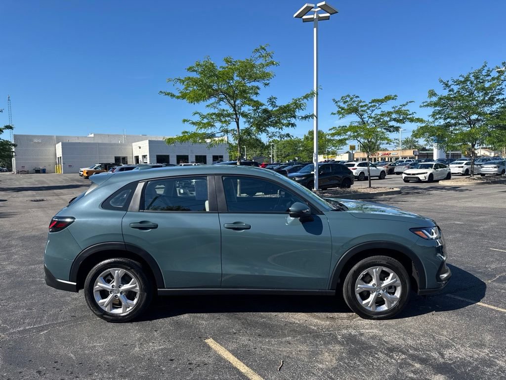 Certified 2024 Honda HR-V LX image 3